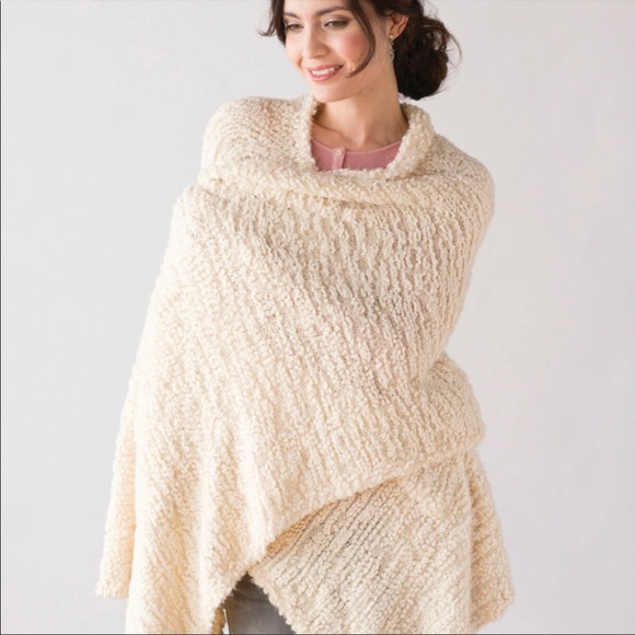 Giving Shawl Accessories - Giving Shawl Wrap in Taupe